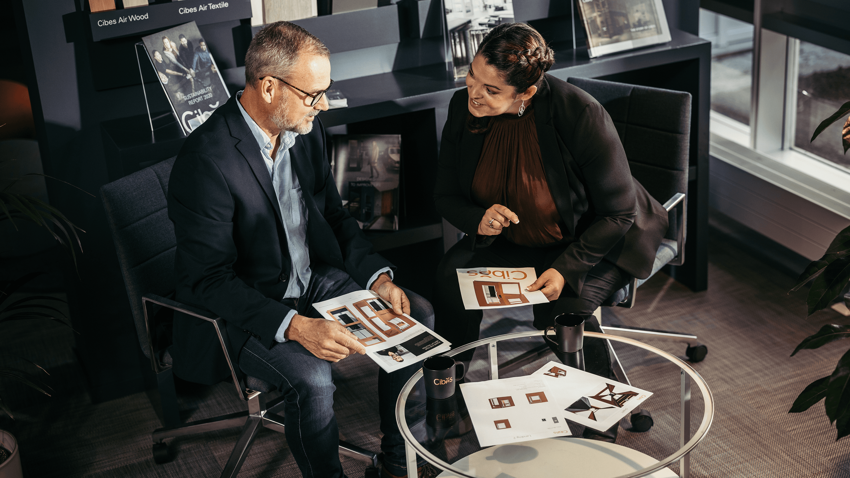 2H1A8500-sales 16×9